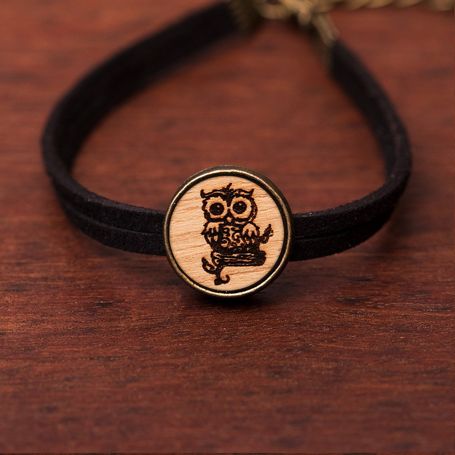 Eule süß Armkette Holzschmuck aus Naturholz / Anhänger
