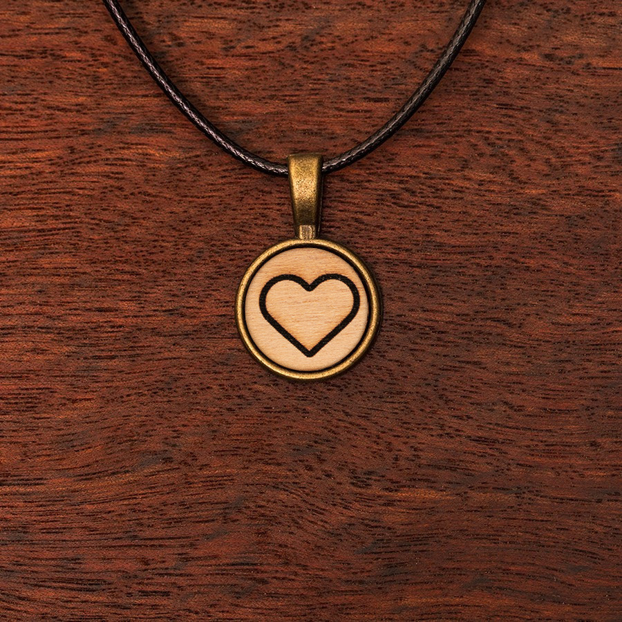 Herz Kette Holzschmuck aus Naturholz / Anhänger