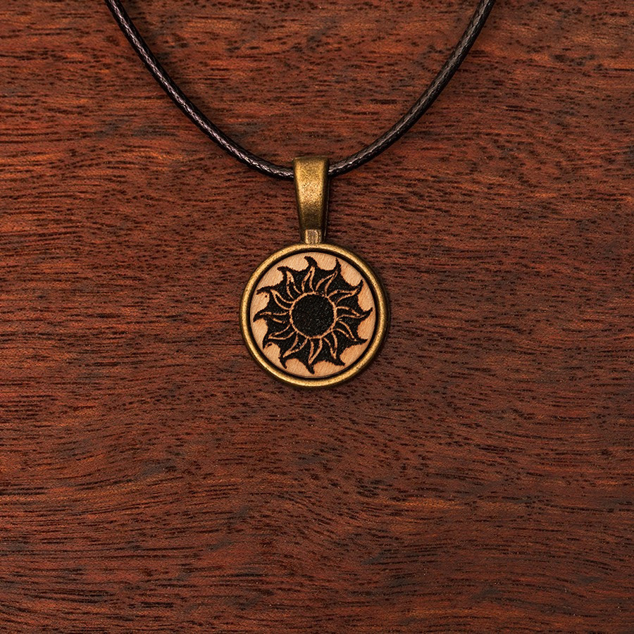 Sonne Kette Holzschmuck aus Naturholz / Anhänger