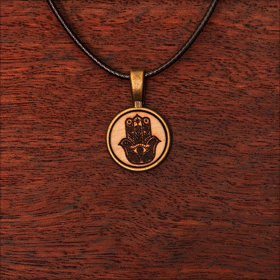 Hand der Fatima Kette Holzschmuck aus Naturholz / Anhänger
