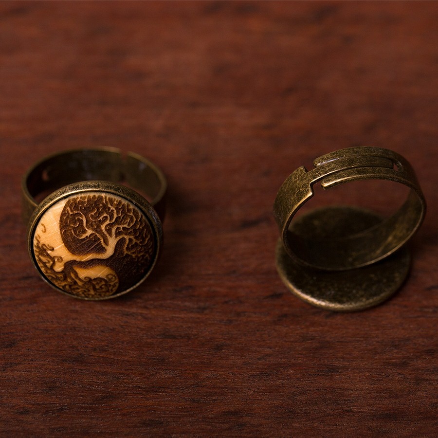 Baum des Lebens Yin Yang Ring Holzschmuck aus Naturholz / Anhänger