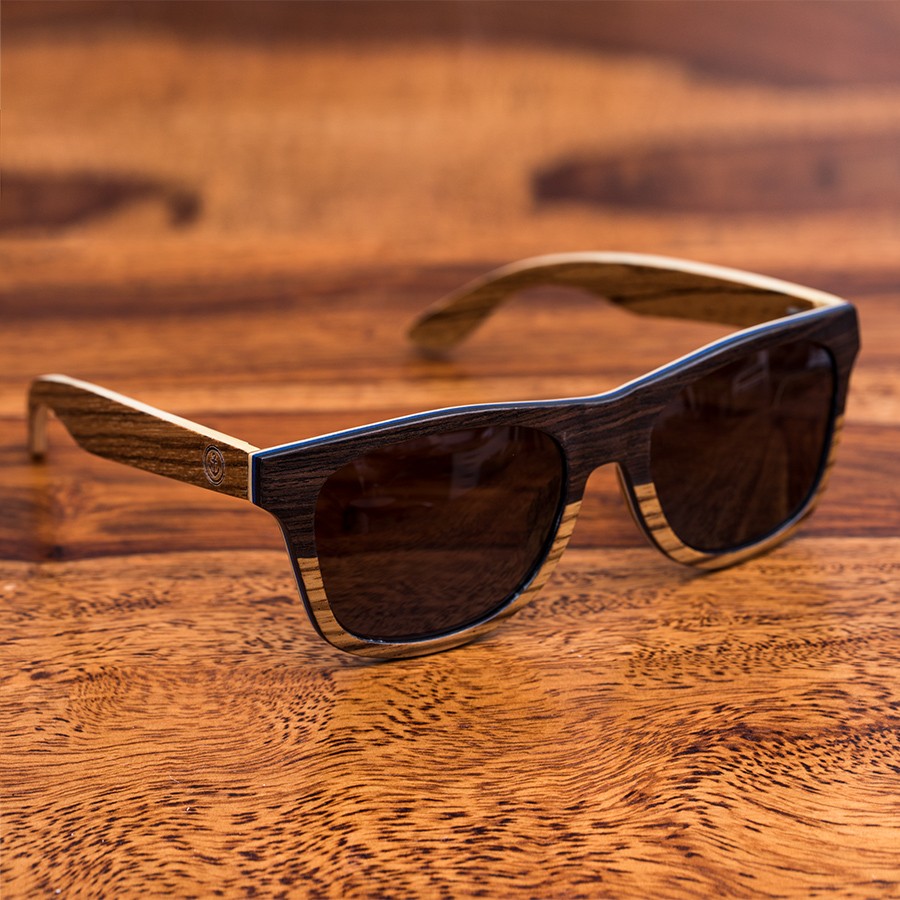 Double Trouble  Sonnenbrille aus Holz von Davy Jones