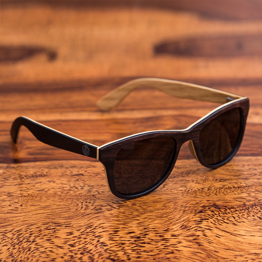 Black and White  Sonnenbrille aus Holz von Davy Jones