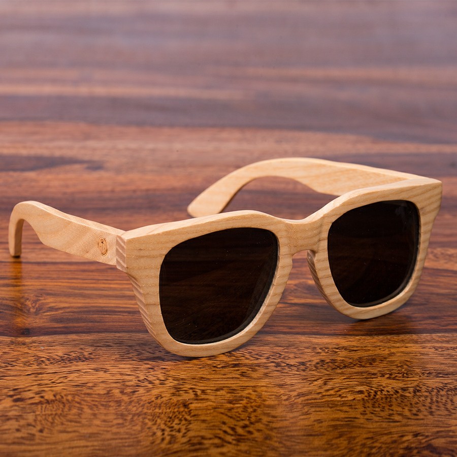 Special D  Sonnenbrille aus Holz von Davy Jones