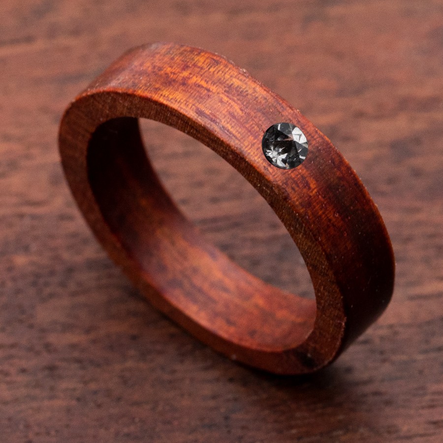Ring rotbraun mit 1 SWAROVSKI Kristall Ring Holzschmuck aus Naturholz / Anhänger