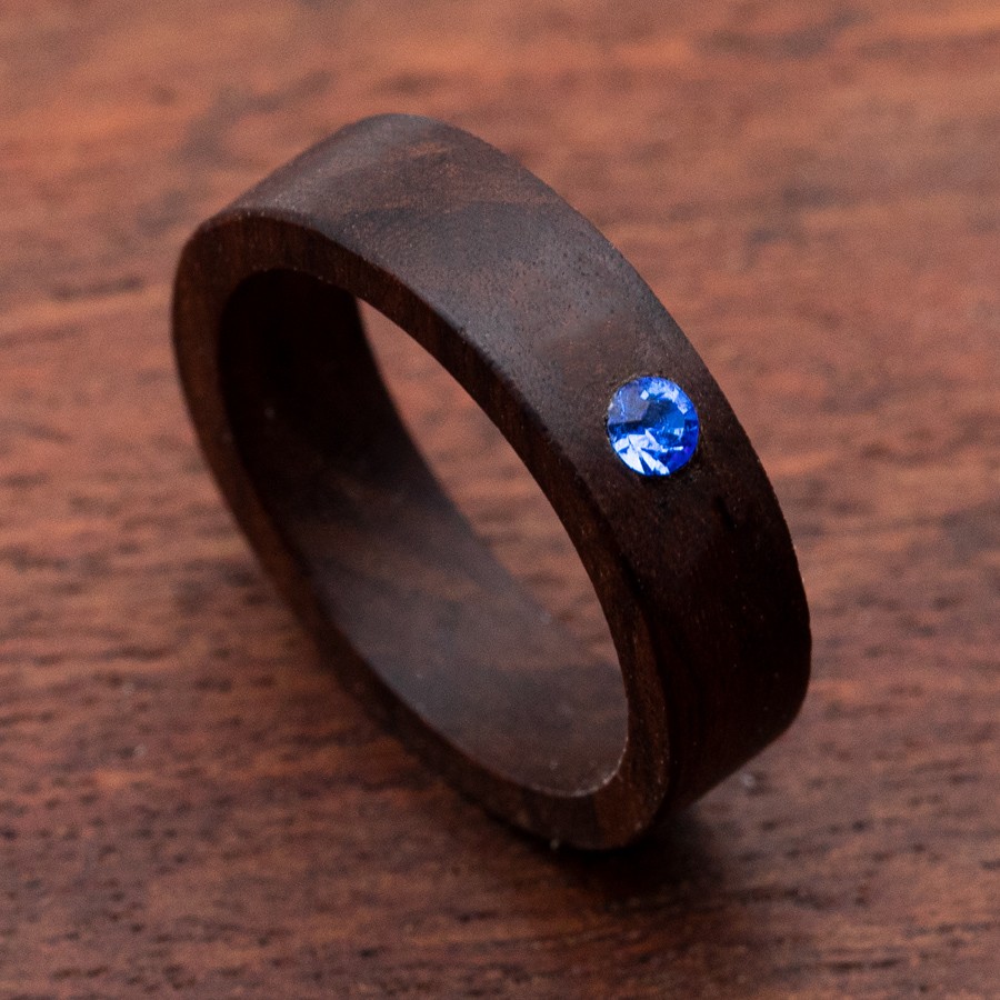 Ring dunkelbraun mit 1 SWAROVSKI Kristall Ring Holzschmuck aus Naturholz / Anhänger