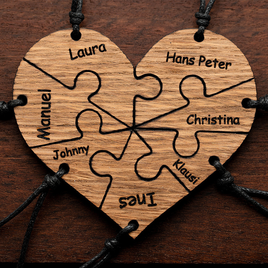 Herzpärchen für Sieben Holz Kristall aus Holz und Harz / Resin, Schmuck / Halsketten